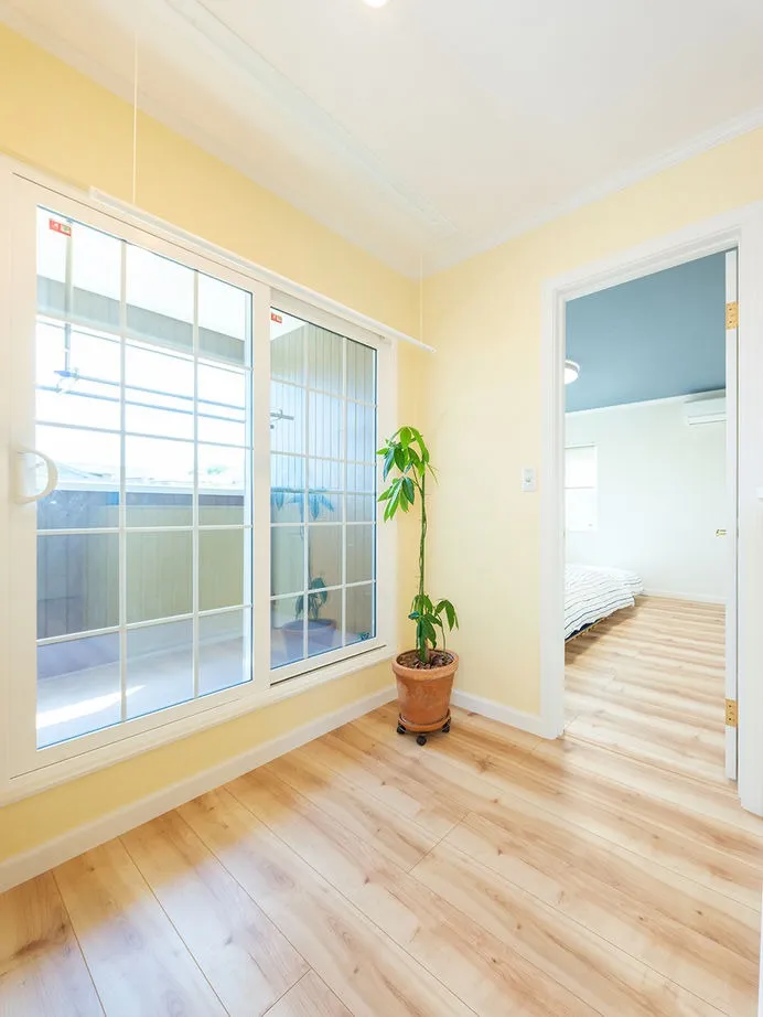 花粉シーズンの味方!インナーバルコニーのある輸入住宅